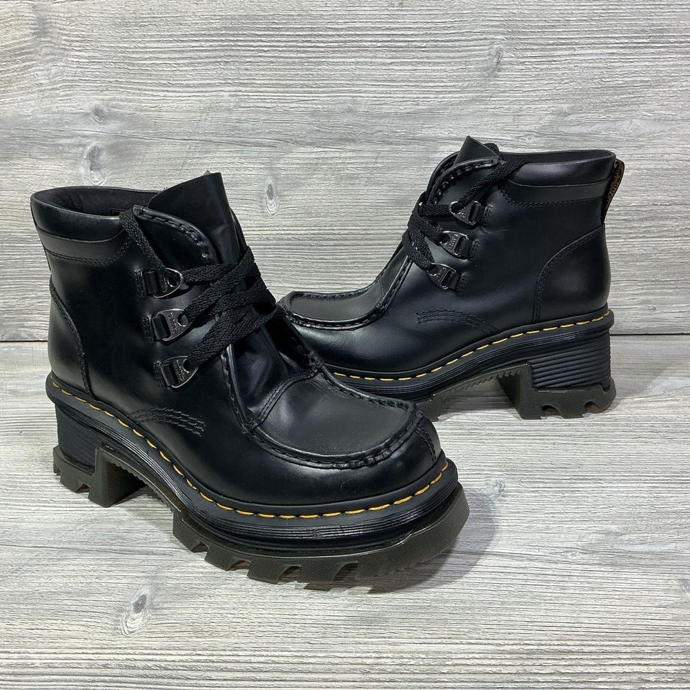Dr Doc Martens Corran Womens 3-Eye Leather Chunky Boots Black Wednesday US 9 NEW